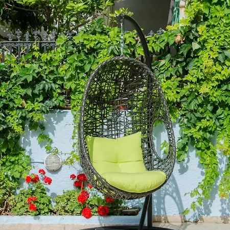 Emilia Hotel de apartamente