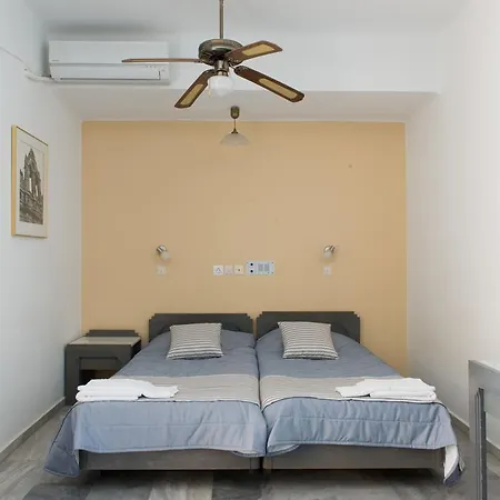 公寓式酒店 Emilia 2*